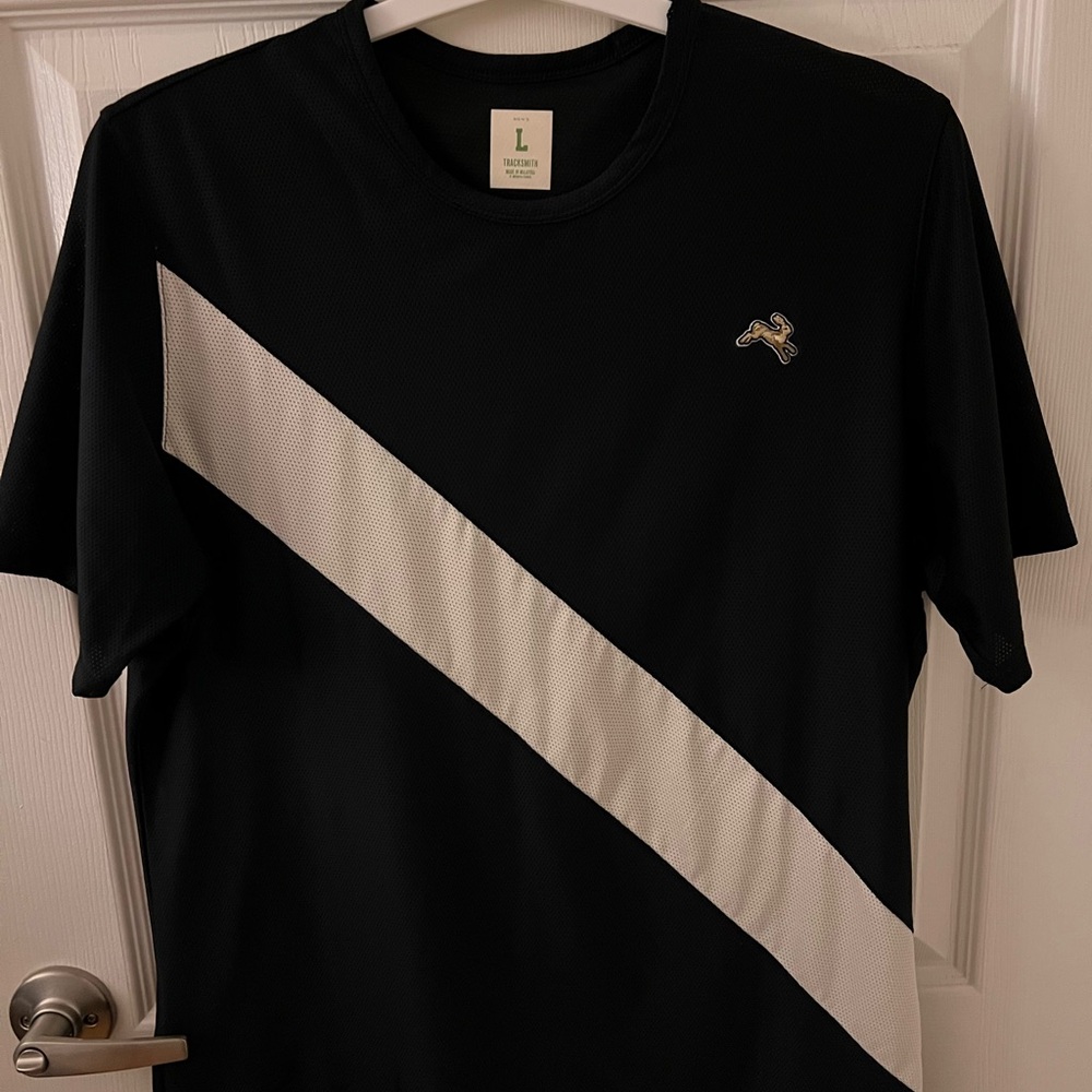 Men’s Tracksmith Van Cortlandt Tee